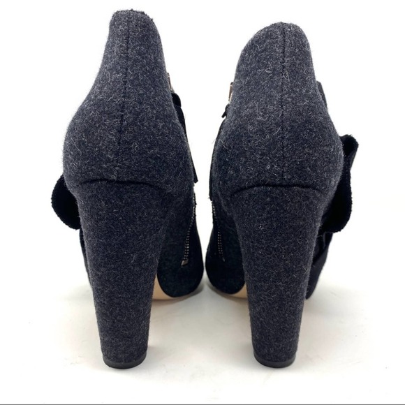 Mui Mui Black Grey Felt Peep Toe Banana Heel Ankle Booties - Picture 8 of 9